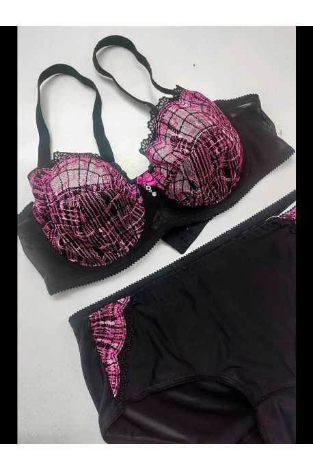 Комплект:Бюстгальтер мягкая чашка+трусики